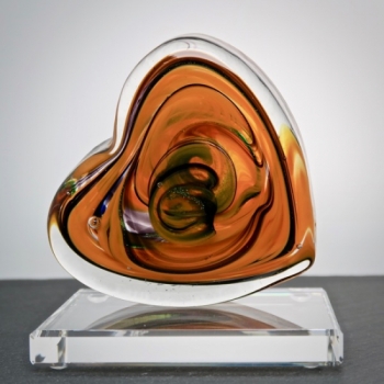 Glasherz "Limited" Nr.001 auf Sockel