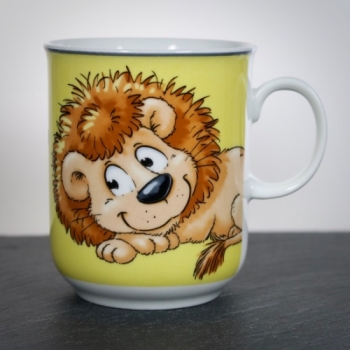 Kindertasse Löwe mit Gravur bestellen